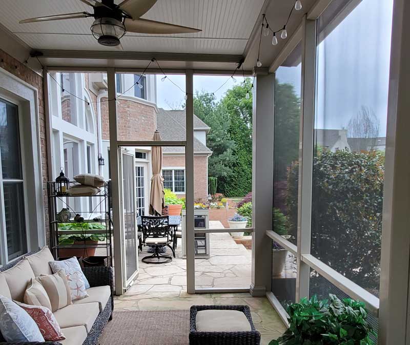 Screened-in porch before enclosure project