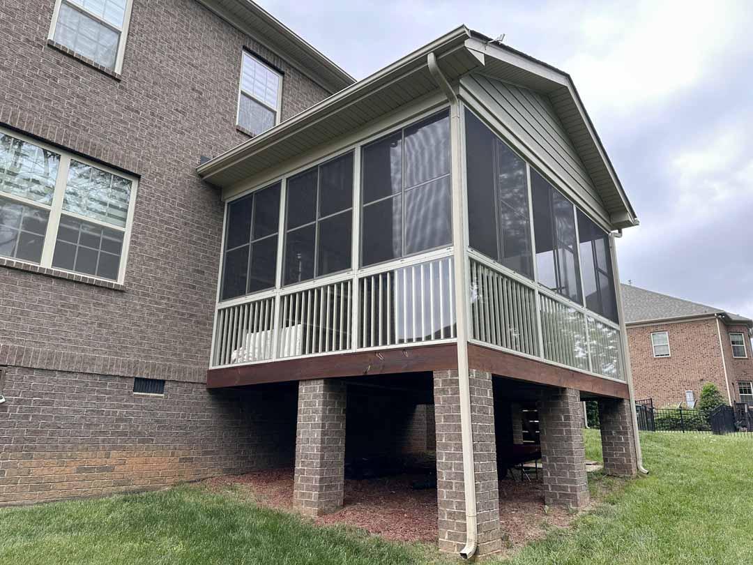 Vinyl-film porch window project image 06