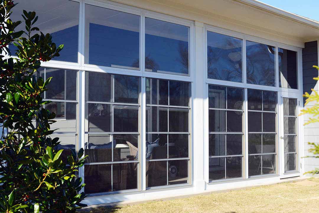 Vinyl-film porch window project image 18