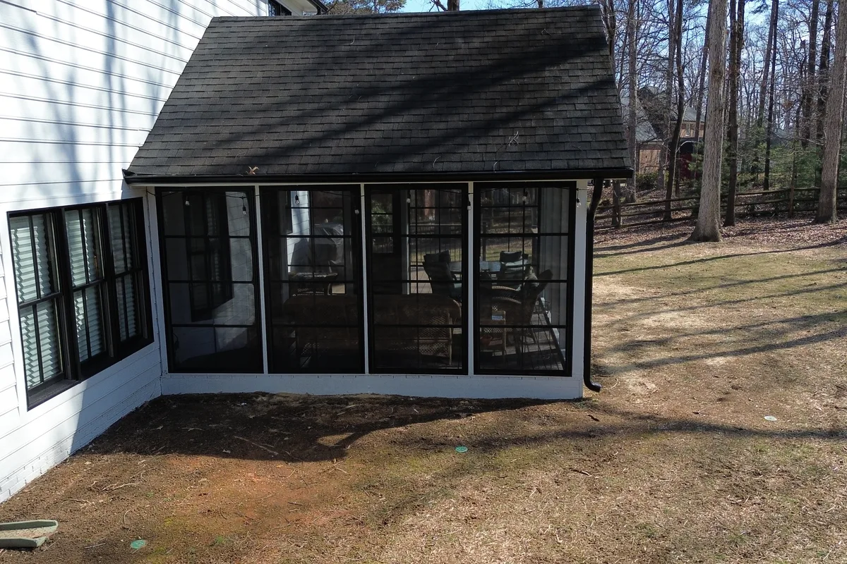 Professional vinyl enclosure installation detail Union County